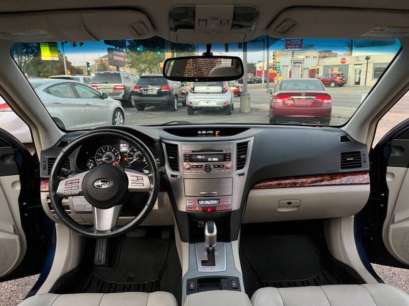 2011 Subaru Outback I Limited photo 22