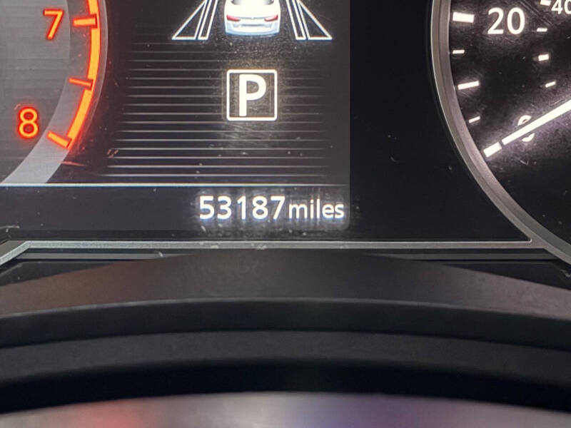 2022 Nissan Versa SV