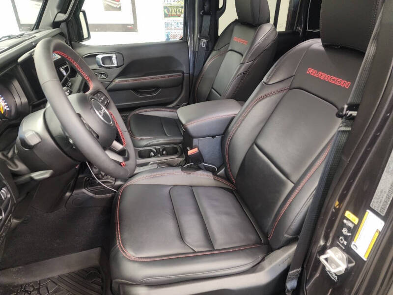 2024 Jeep Gladiator Rubicon X