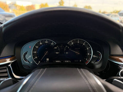 2019 BMW 5 Series 540i