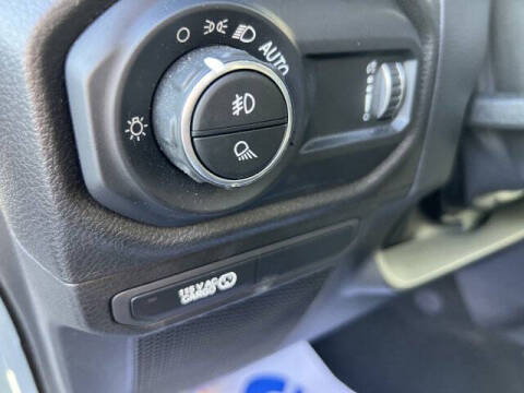 2024 Jeep Gladiator Sport S