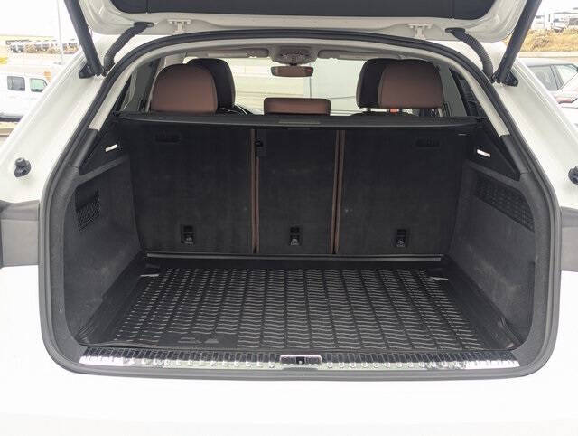 2022 Audi Q8 quattro Premium Plus 55 TFSI