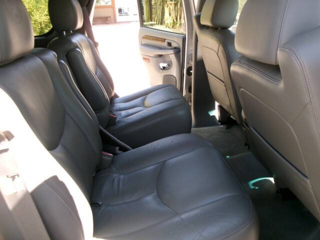 2005 Cadillac Escalade