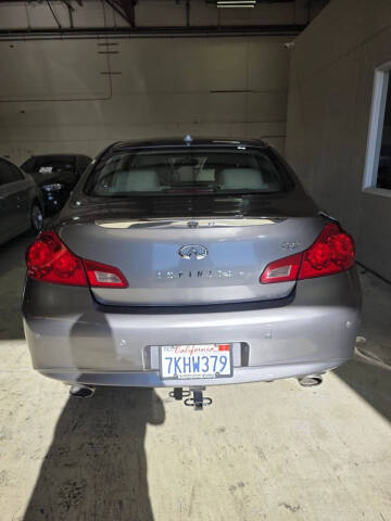 2011 Infiniti G37 Sedan Journey