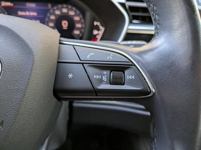 2022 Audi Q3 quattro S line Prem Plus 45 TFSI