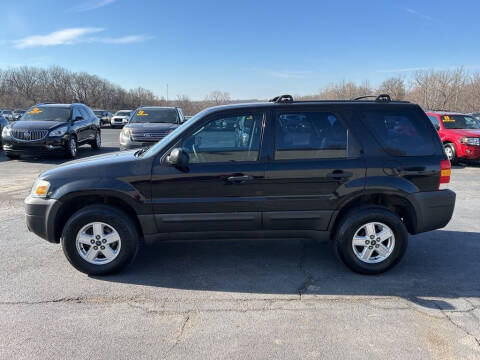 2007 Ford Escape for sale at CARS PLUS CREDIT in Independence MO