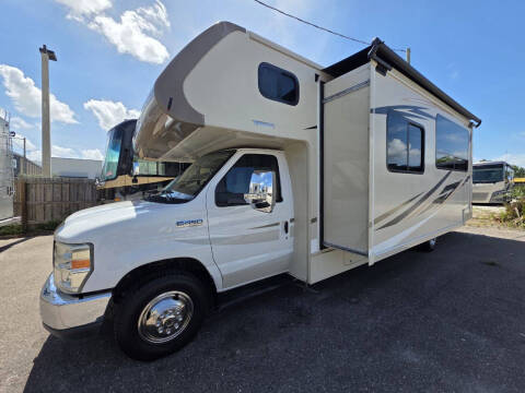 2017 Winnebago Minnie Winnie