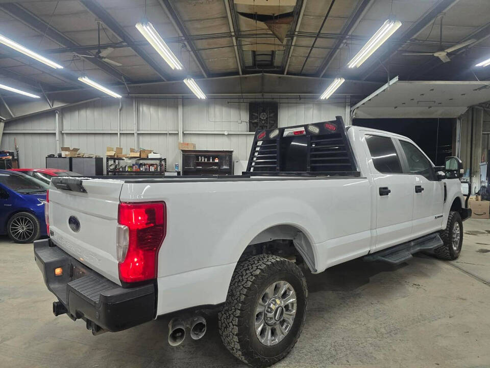 2020 Ford F-250 Super Duty XL's photo