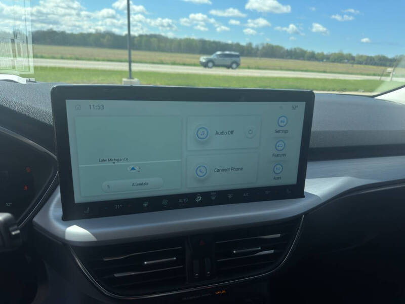 2025 Ford Escape Platinum