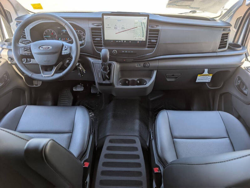 2025 Ford Transit