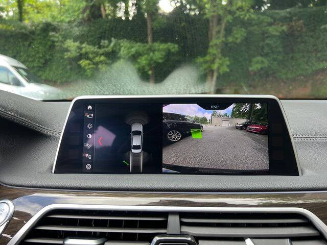 2018 BMW 7 Series 740i