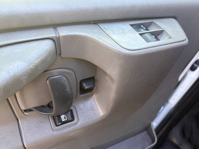 2015 GMC Savana 2500