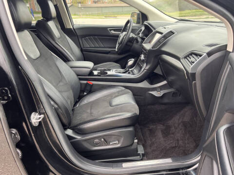 2017 Ford Edge Sport