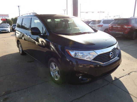 2017 Nissan Quest SV