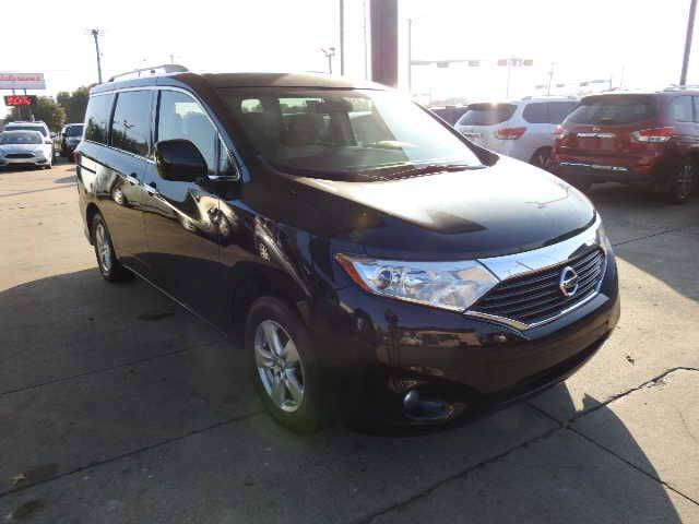 2017 Nissan Quest SV