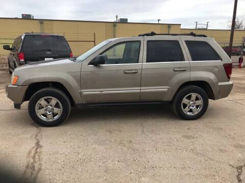 2006 Jeep Grand Cherokee for sale at FIRST CHOICE MOTORS in Lubbock TX