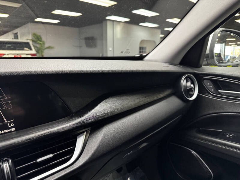 2019 Alfa Romeo Stelvio