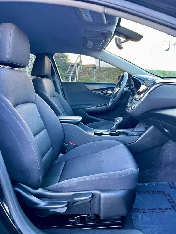 2022 Chevrolet Malibu LT