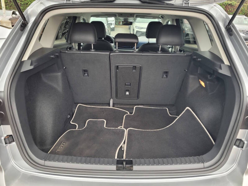 2023 Volkswagen Taos SE