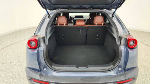 2022 Mazda MX-30 EV Premium Plus