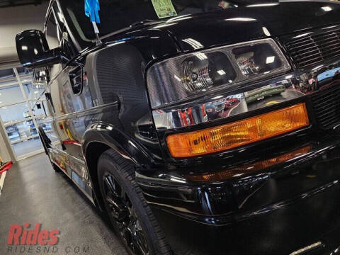 2022 Chevrolet Express 2500