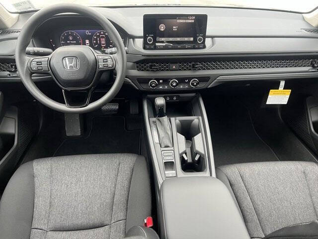 2025 Honda Accord LX