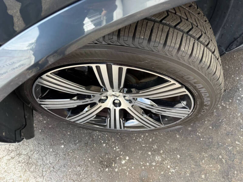 2022 Volvo XC90 T6 Inscription 7-Passenger