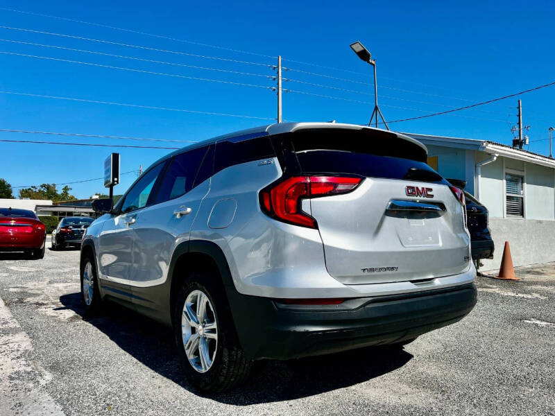 2021 GMC Terrain SLE