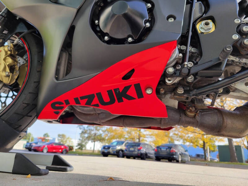 2015 Suzuki GSX-R1000