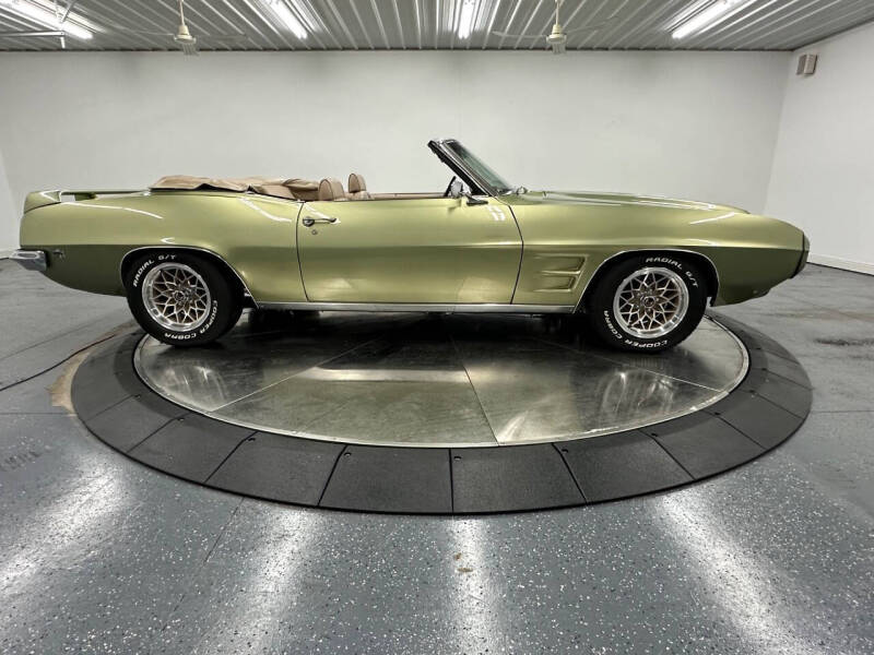 1969 Pontiac Firebird