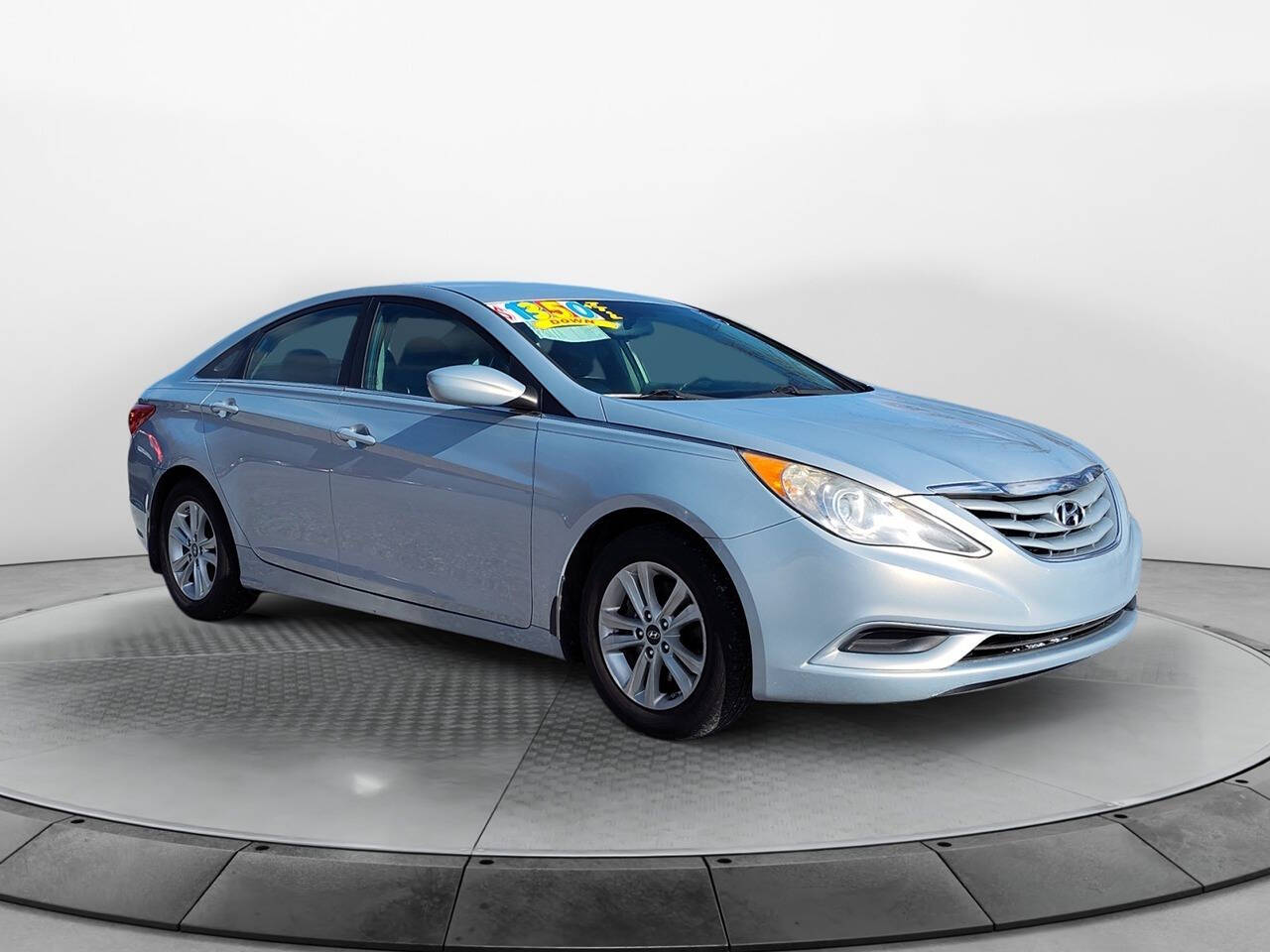 2013 Hyundai SONATA for sale at Tennessee Motors in Elizabethton, TN