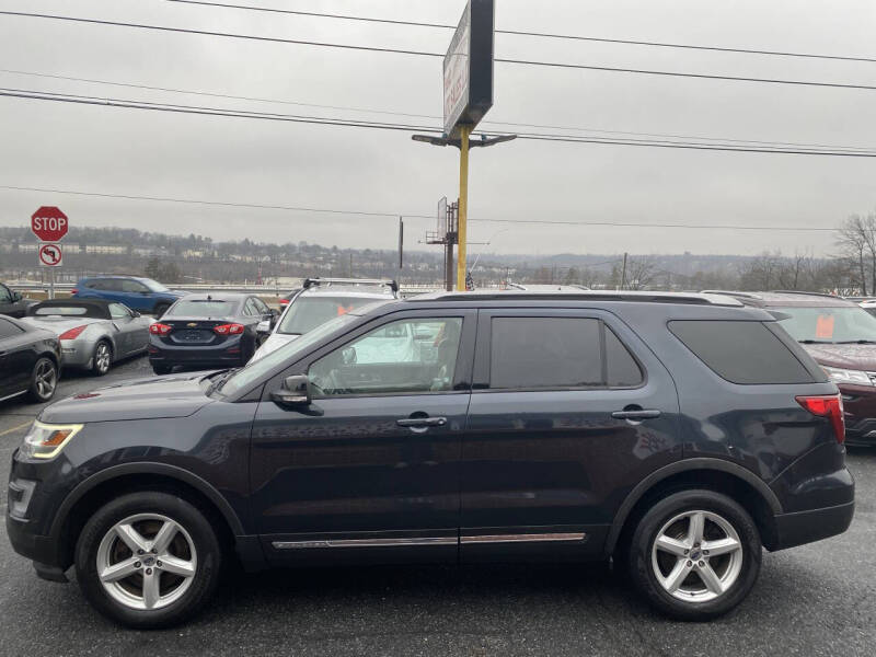 2017 Ford Explorer XLT