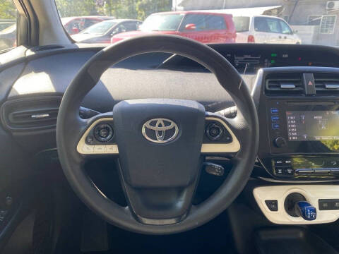 2016 Toyota Prius Two