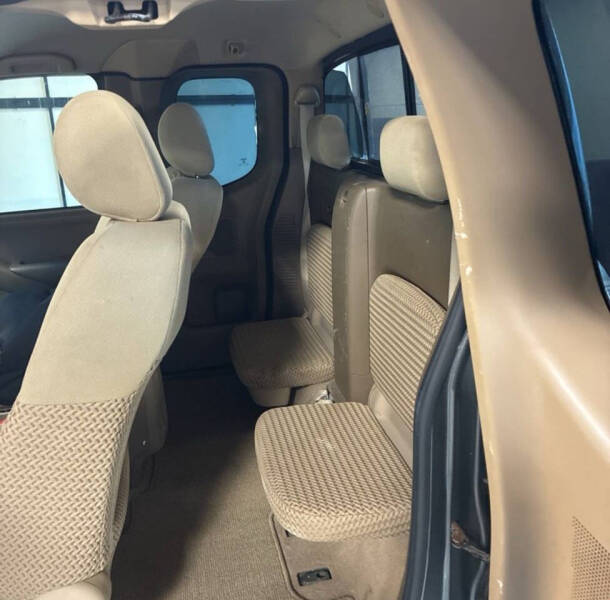 2006 Nissan Frontier SE