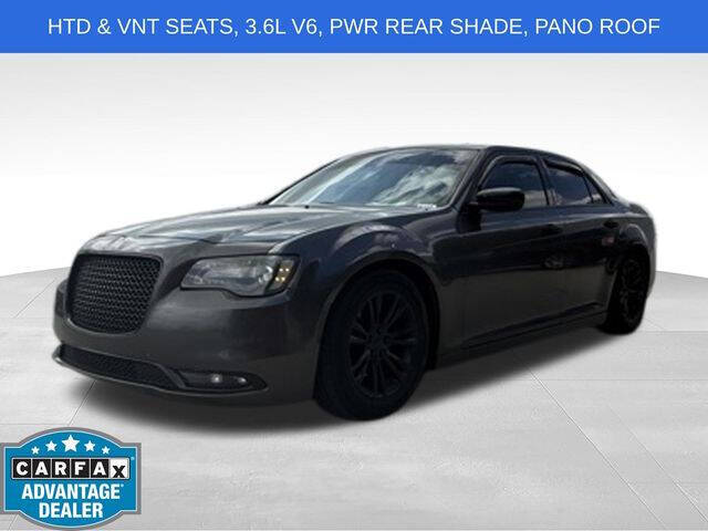 2016 Chrysler 300 C