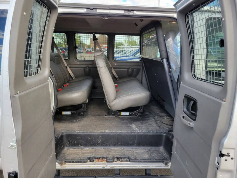 2020 Chevrolet Express LS 3500