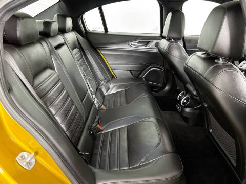 2022 Alfa Romeo Giulia Veloce