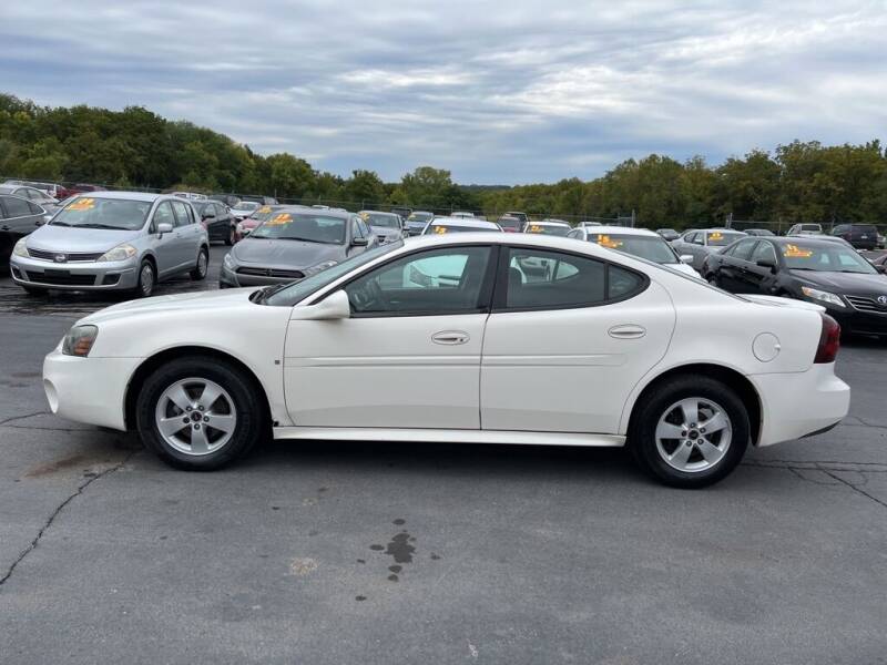 2006 Pontiac Grand Prix for sale in Independence, MO