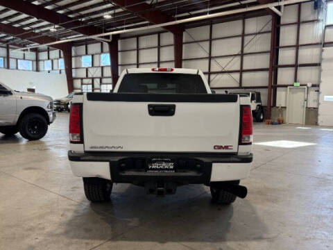 2011 GMC Sierra 2500HD Denali