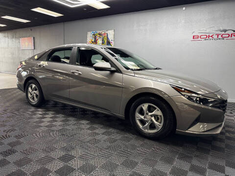 2021 Hyundai Elantra SE