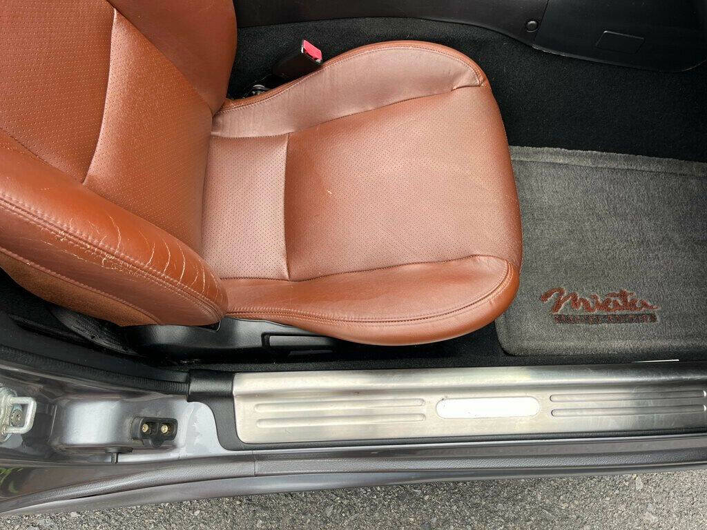 2002 Mazda MX-5 Miata 19