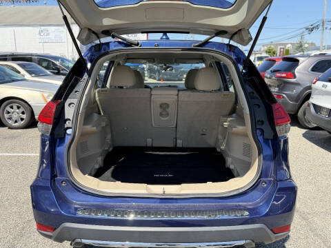 2017 Nissan Rogue S