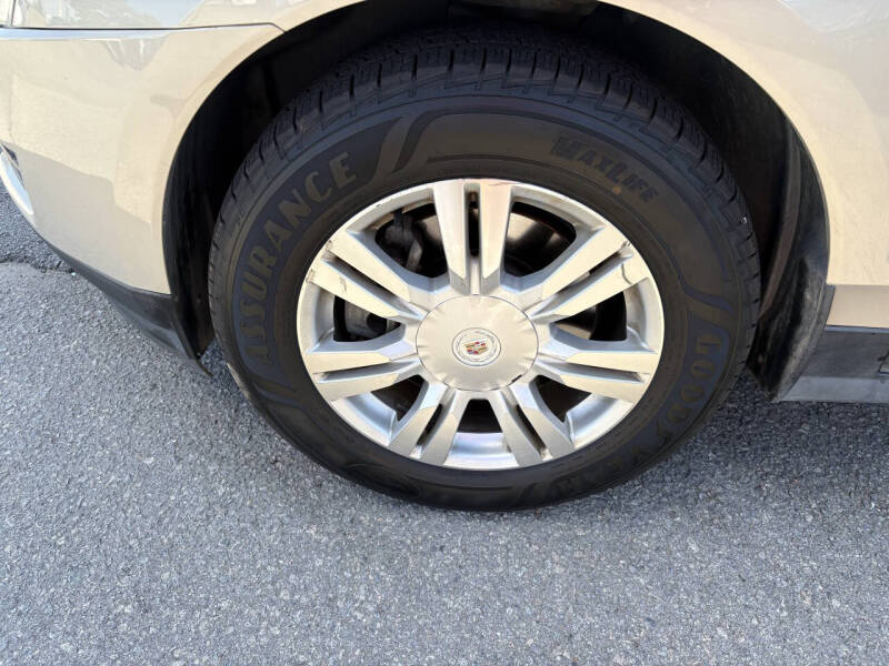 2011 Cadillac SRX Luxury Collection