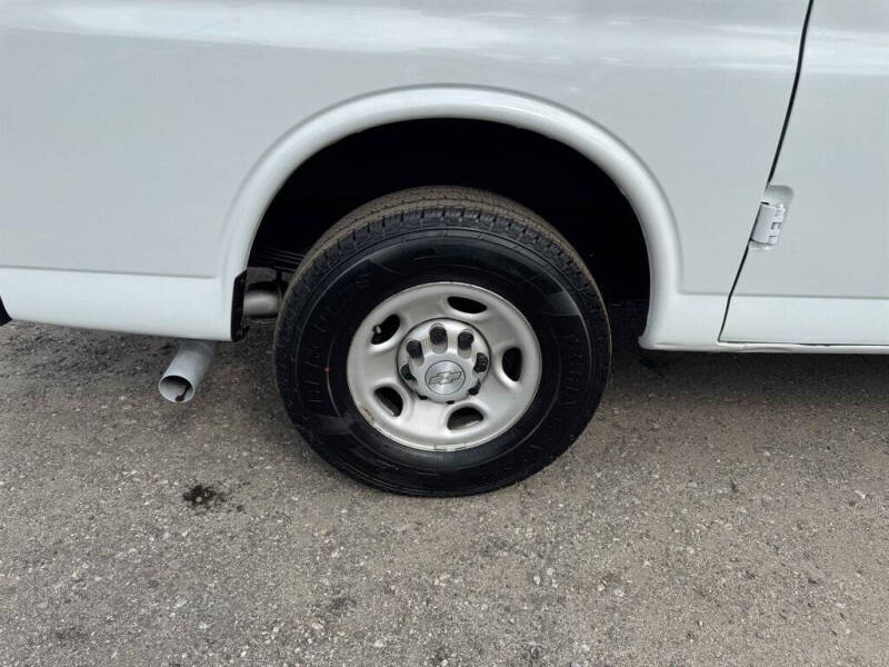 2019 Chevrolet Express 2500