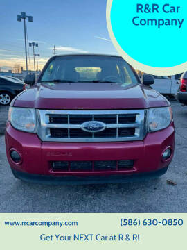 2009 Ford Escape for sale at R&R Car Company in Mount Clemens MI
