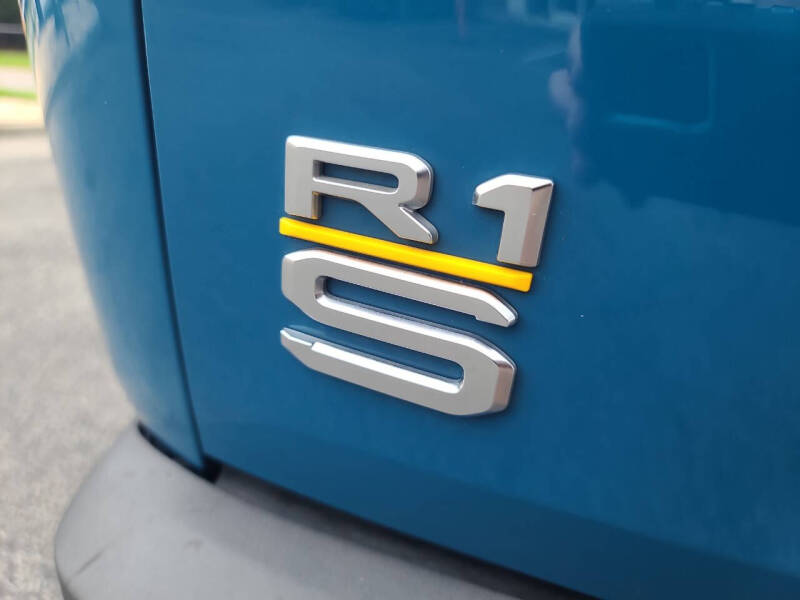 2023 Rivian R1S Launch Edition