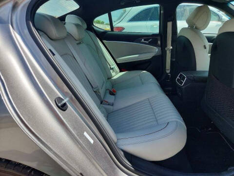 2025 Genesis G70