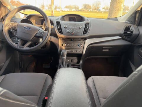 2019 Ford Escape S