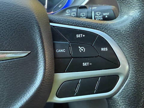 2020 Chrysler Voyager LXi