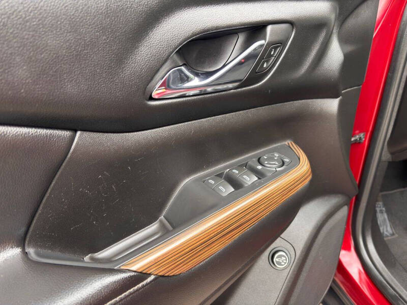 2017 GMC Acadia SLE-2